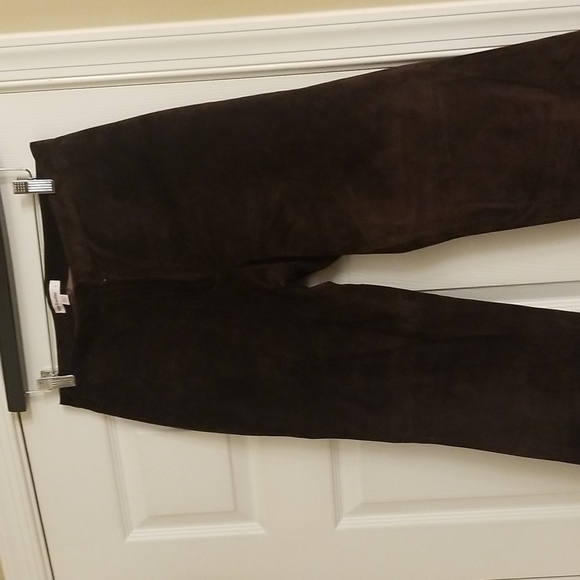 Chocolate suede leather pants - Picture 2 of 10